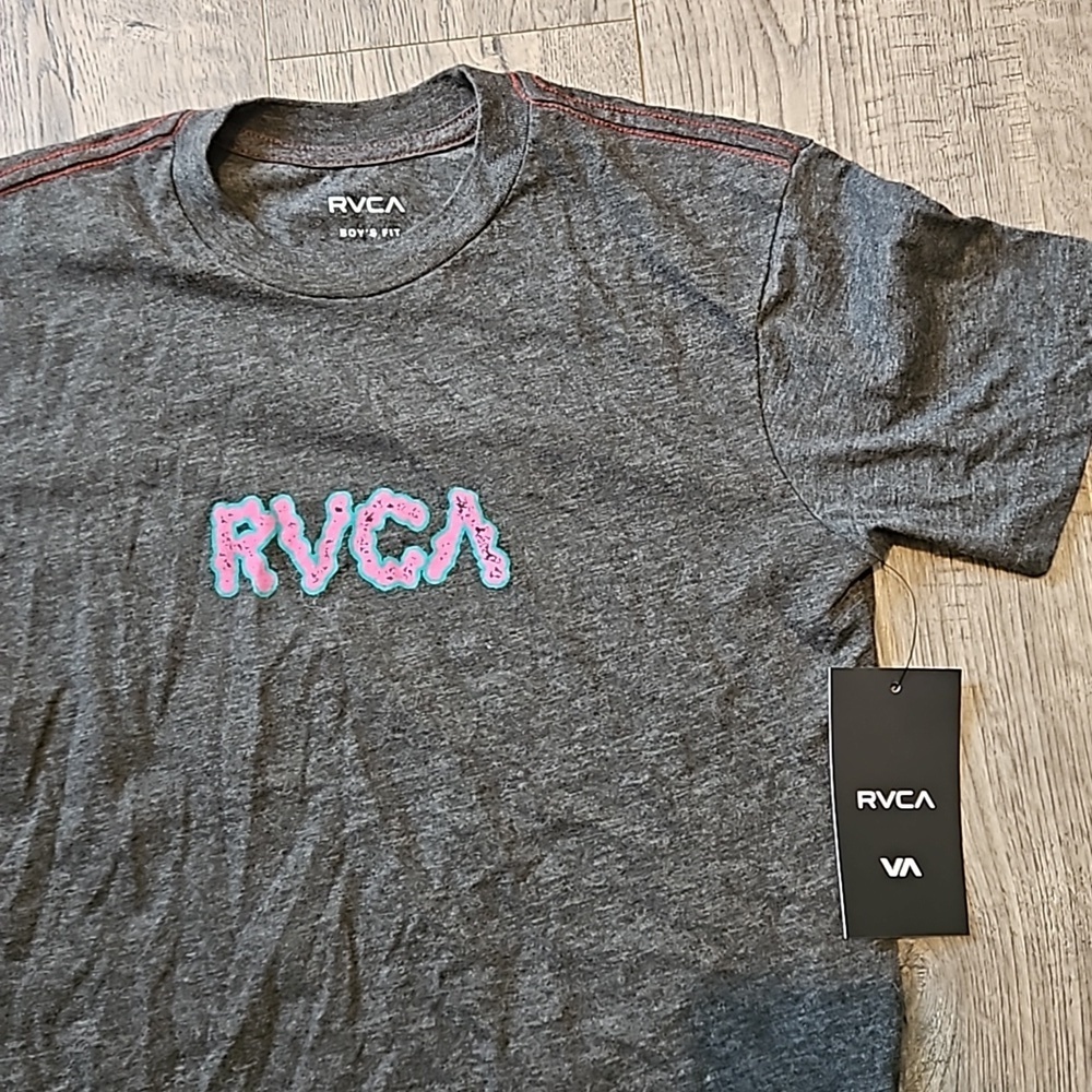 RVCA Boys Fit Small Tee Shirt Brand New With Tags - Picture 2 of 5